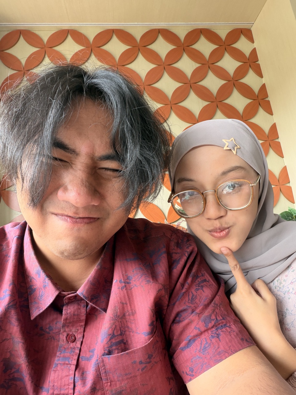 Foto lucu berdua Naifa dan Ajis